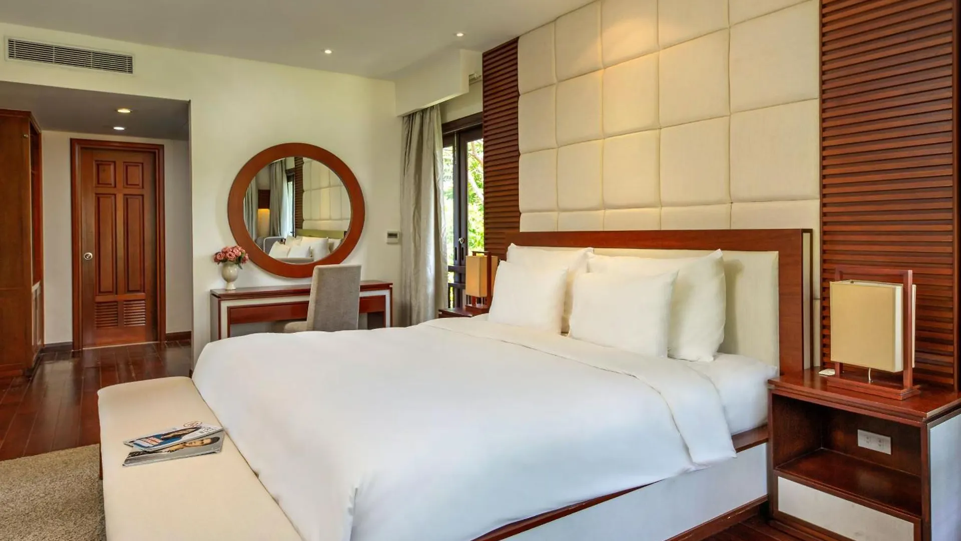 Abogo Resort Villas Luxury Da Nang 0*,