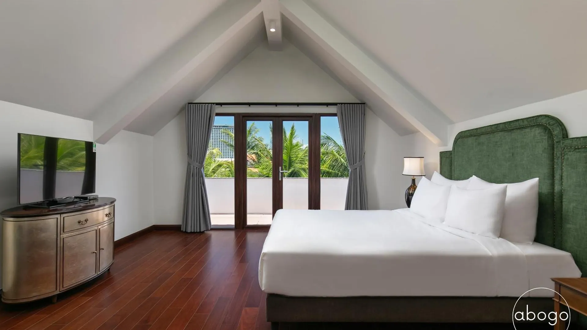 Abogo Resort Villas Luxury Da Nang Vietnam